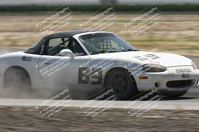 media/Jun-01-2024-CalClub SCCA (Sat) [[0aa0dc4a91]]/Group 3/Race/